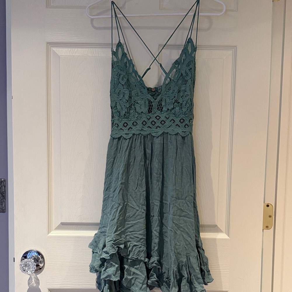 Chic Lace Trim Teal Mini Dress